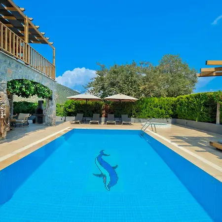 Es House 2 - Kayakoey Φετιγιέ